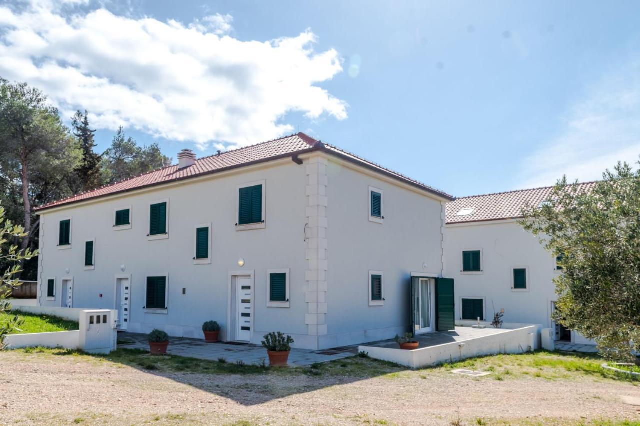 Bijaka Villas&Apartments Milna  Exterior photo